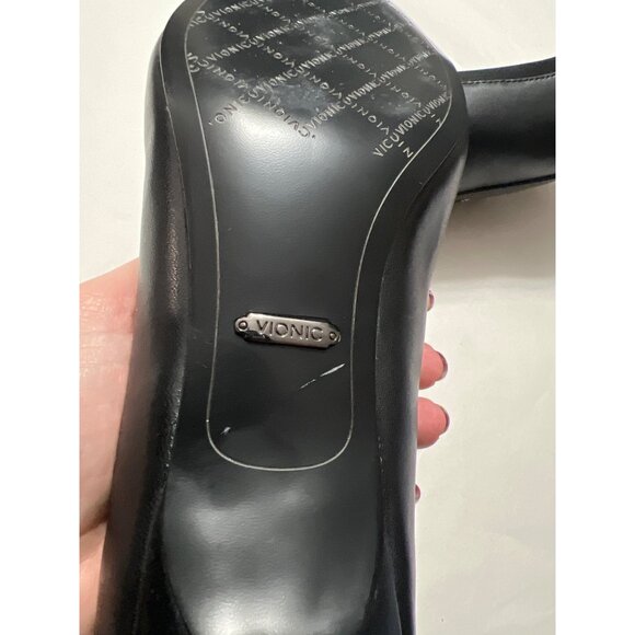 Vionic Black Leather Kitten Heel Pumps Size 10 - Picture 7 of 9